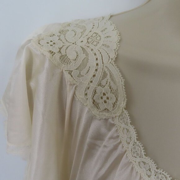 Miss Elaine Women Small Ivory Lace Trim Nightgown Dress Vintage Union Made USA - Picture 3 of 11